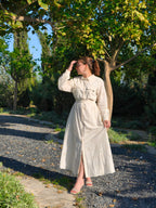 Robe en Broderie Anglaise – Élégance Modeste et Féminine - Hijab Chic