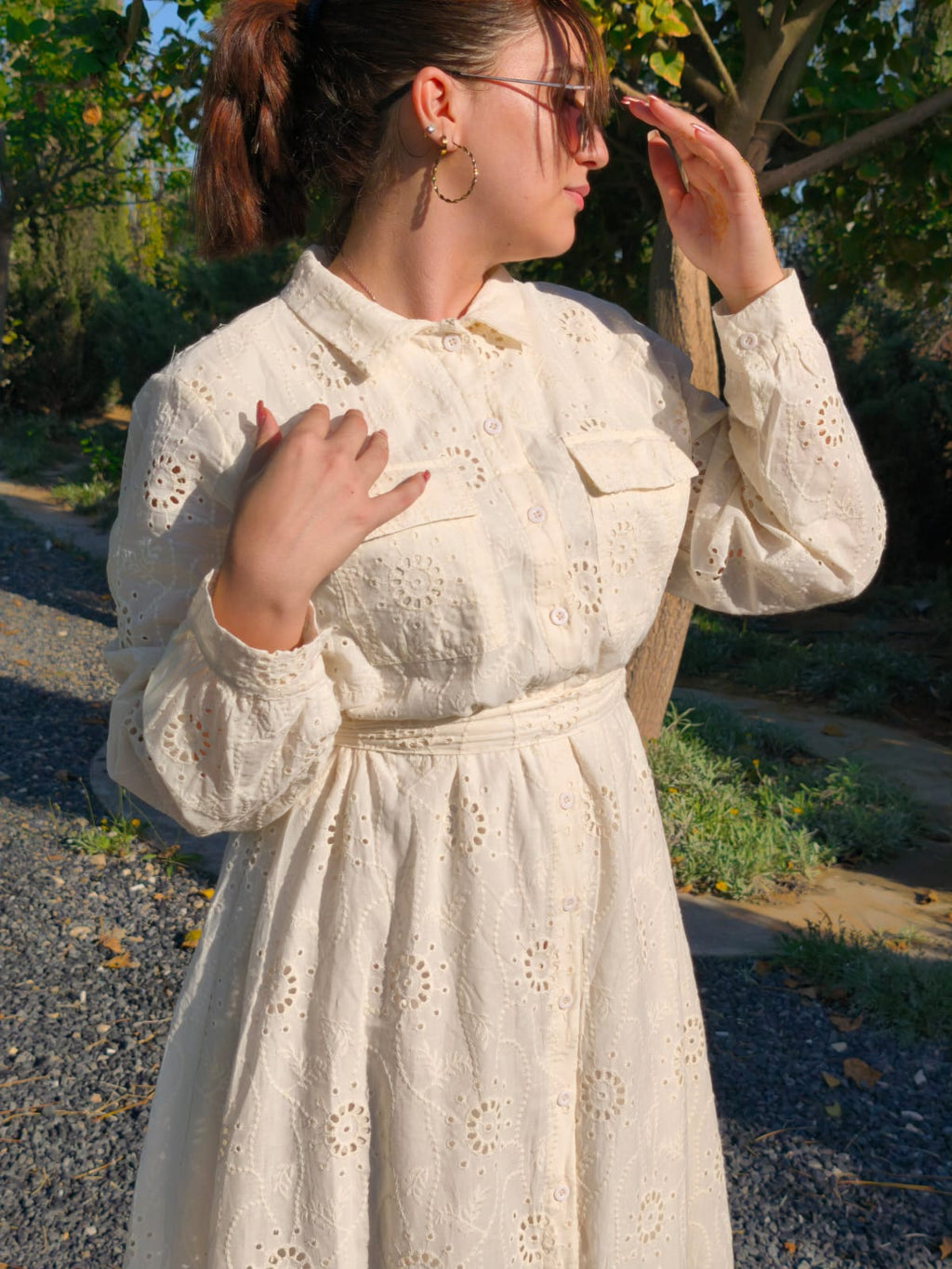 Robe en Broderie Anglaise – Élégance Modeste et Féminine - Hijab Chic