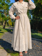 Robe en Broderie Anglaise – Élégance Modeste et Féminine - Hijab Chic