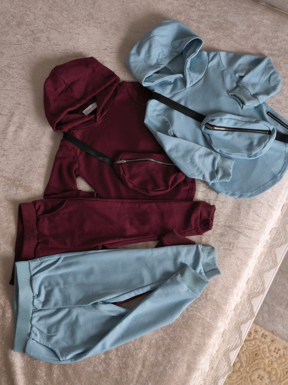 Jogging et sacoche - Pour un look sportif