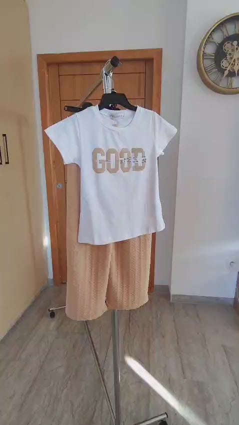Ensemble 'Good' Girl